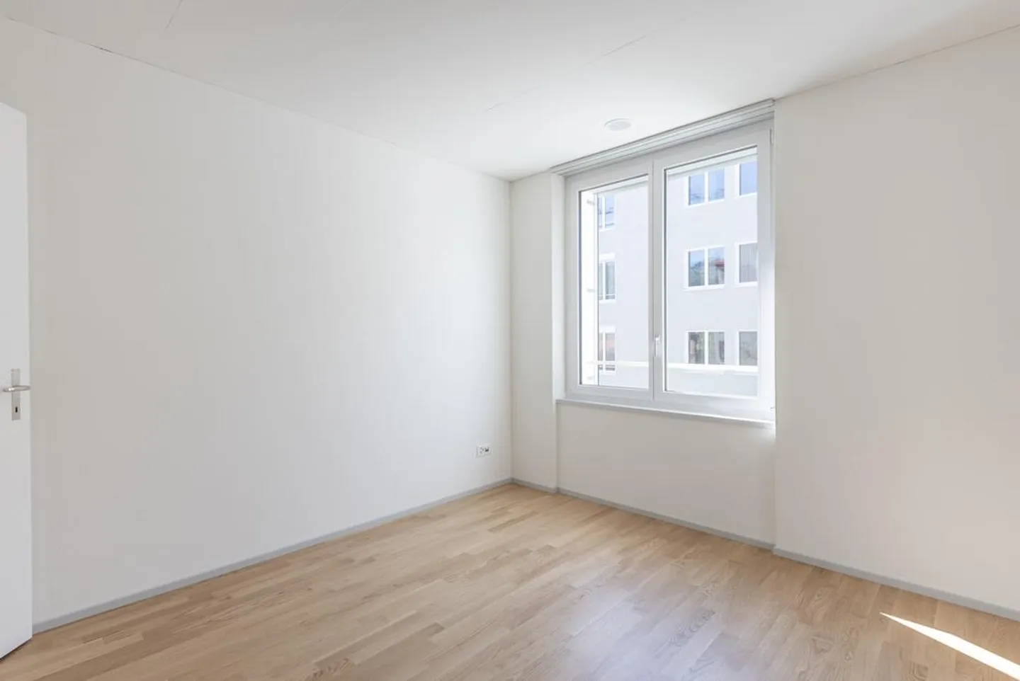Geräumige Wohnung in grüner Lage - Foto 7 von 10
