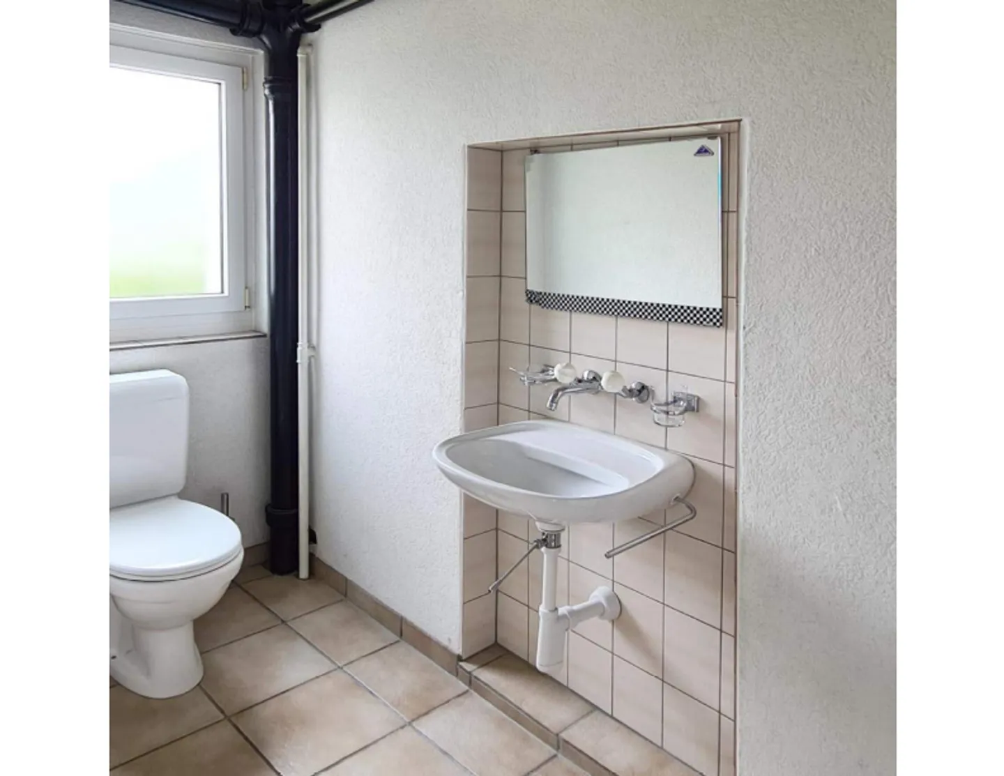 Lavorare e vivere sotto lo stesso tetto – affascinante casa unifamiliare con ufficio separato - Foto 15 di 15