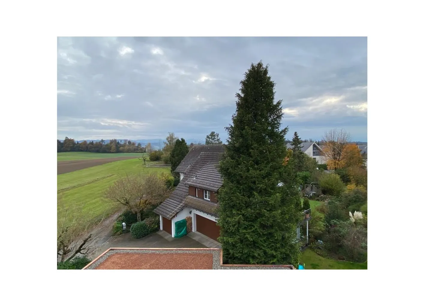 Moderne Dach-Maisonettewohnung mit Charme an ruhiger Lage - Photo 2 sur 10