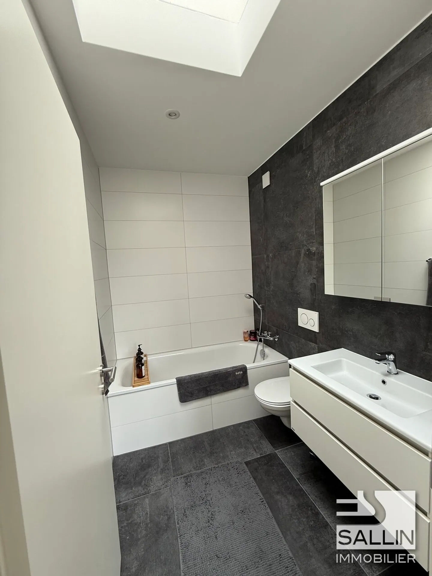 AMPIO ATTICO 3,5 STANZE - Foto 12 di 15