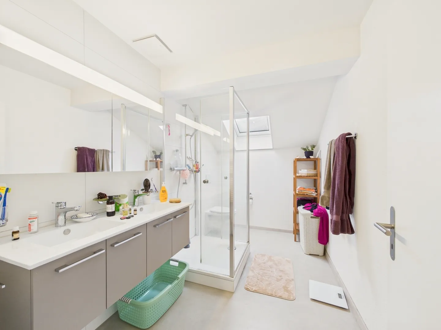 Spacious Family Home in Vuisternens - Photo 8 of 13