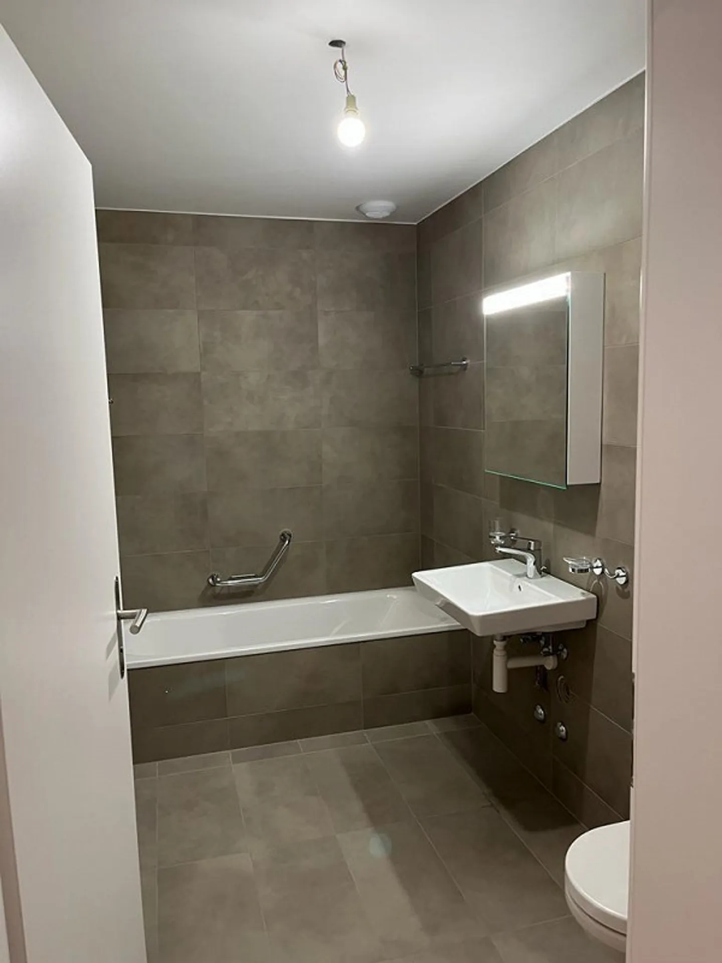 Bell'appartamento di 4.5 locali ad Aigle - Foto 7 di 9