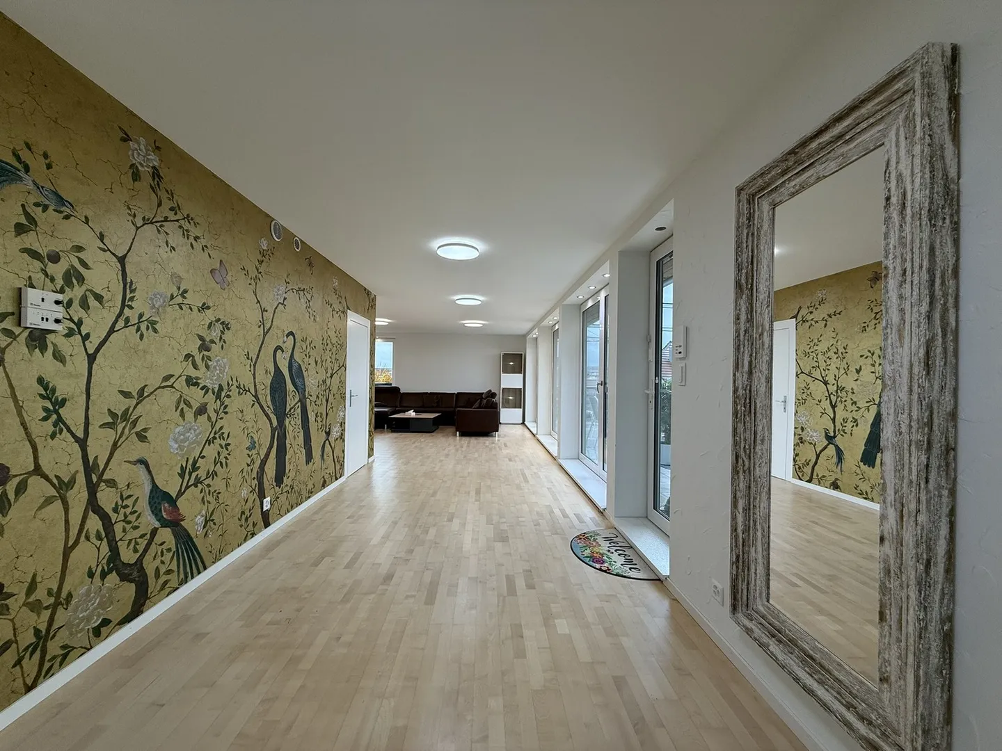 Exclusive 300 m² Penthouse Apartment with Private Lift Access – Wallisellen - Photo 5 of 13