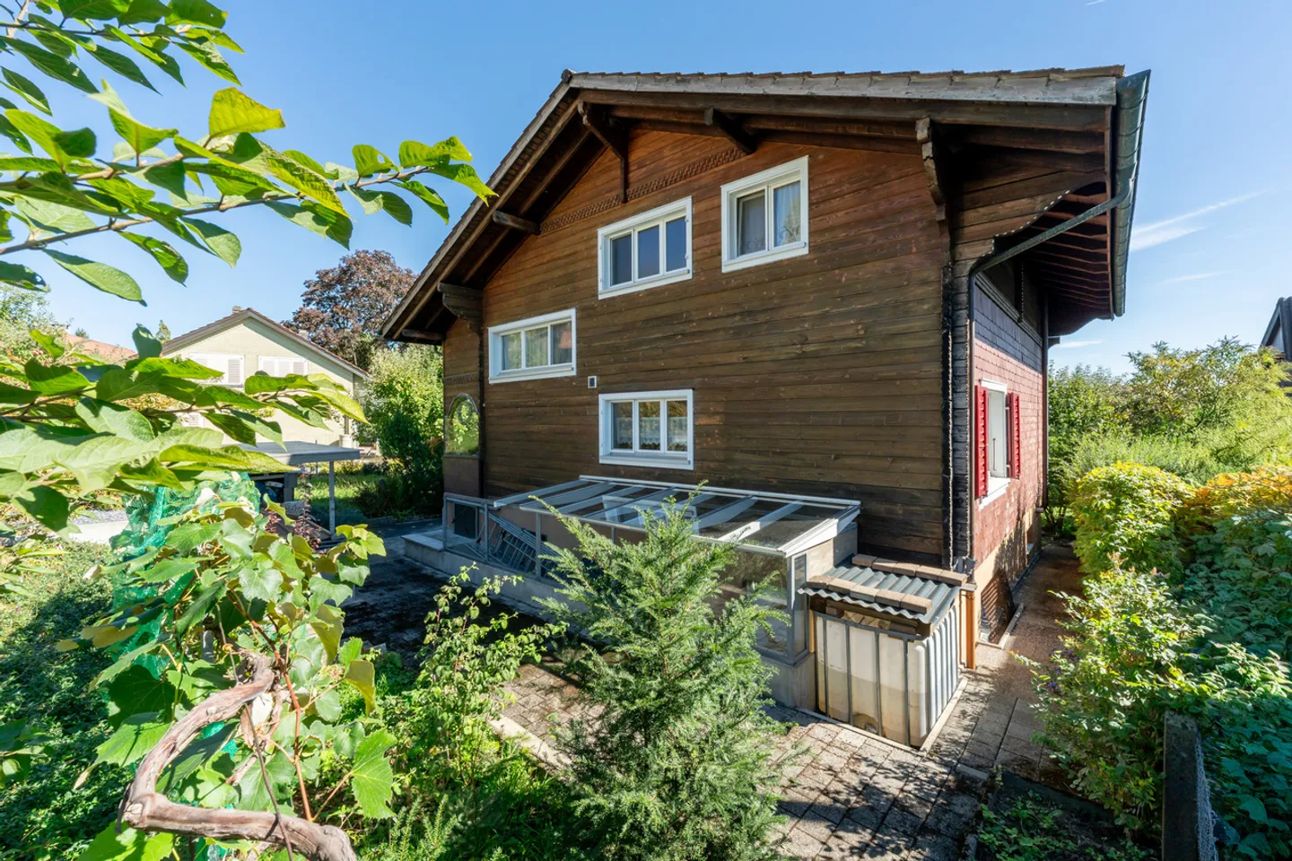Rare single-family house in chalet style in a quiet location - Photo 11 of 13