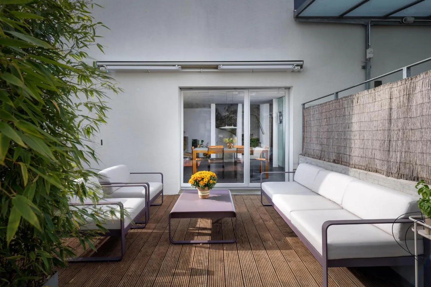 «Moderne und stilvolle Doppelhaushälfte mit Garten an ruhiger Lage.» - Foto 2 von 10