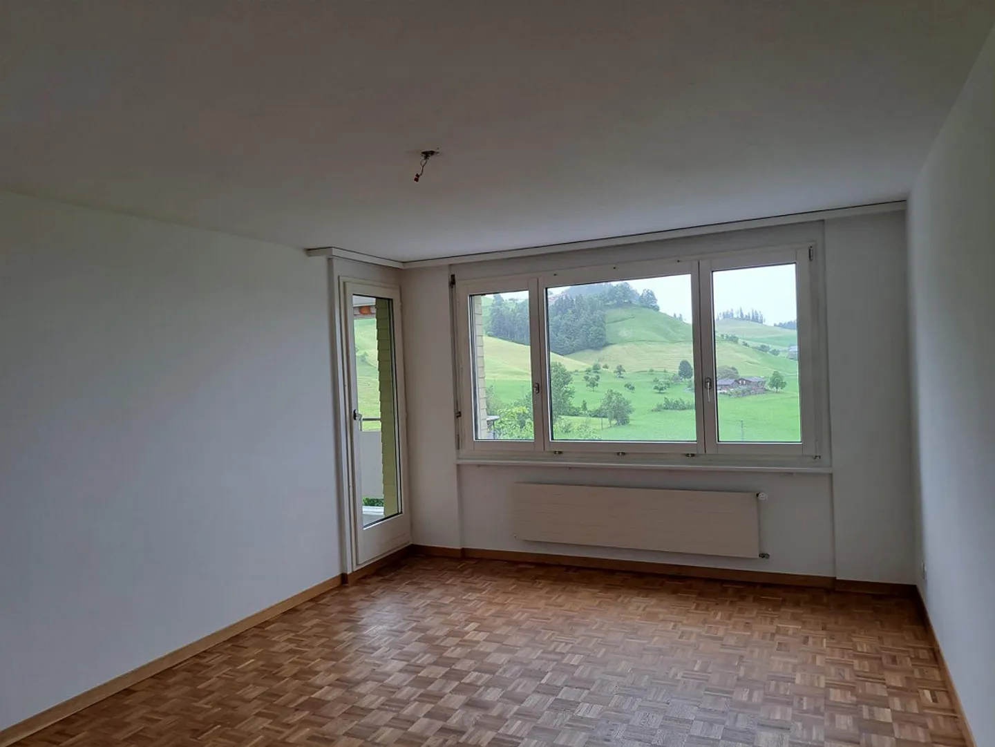 4 1/2-Zimmer-Familienwohnung - Foto 3 von 5