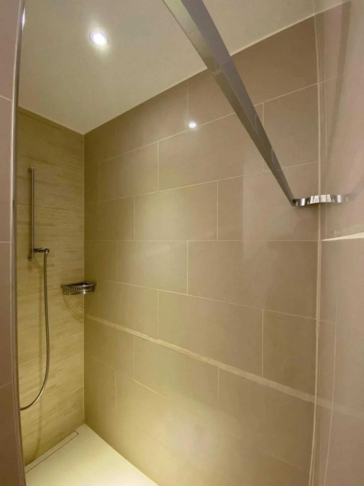 Beautiful, modern 3.5 room apartment - Photo 8 of 9