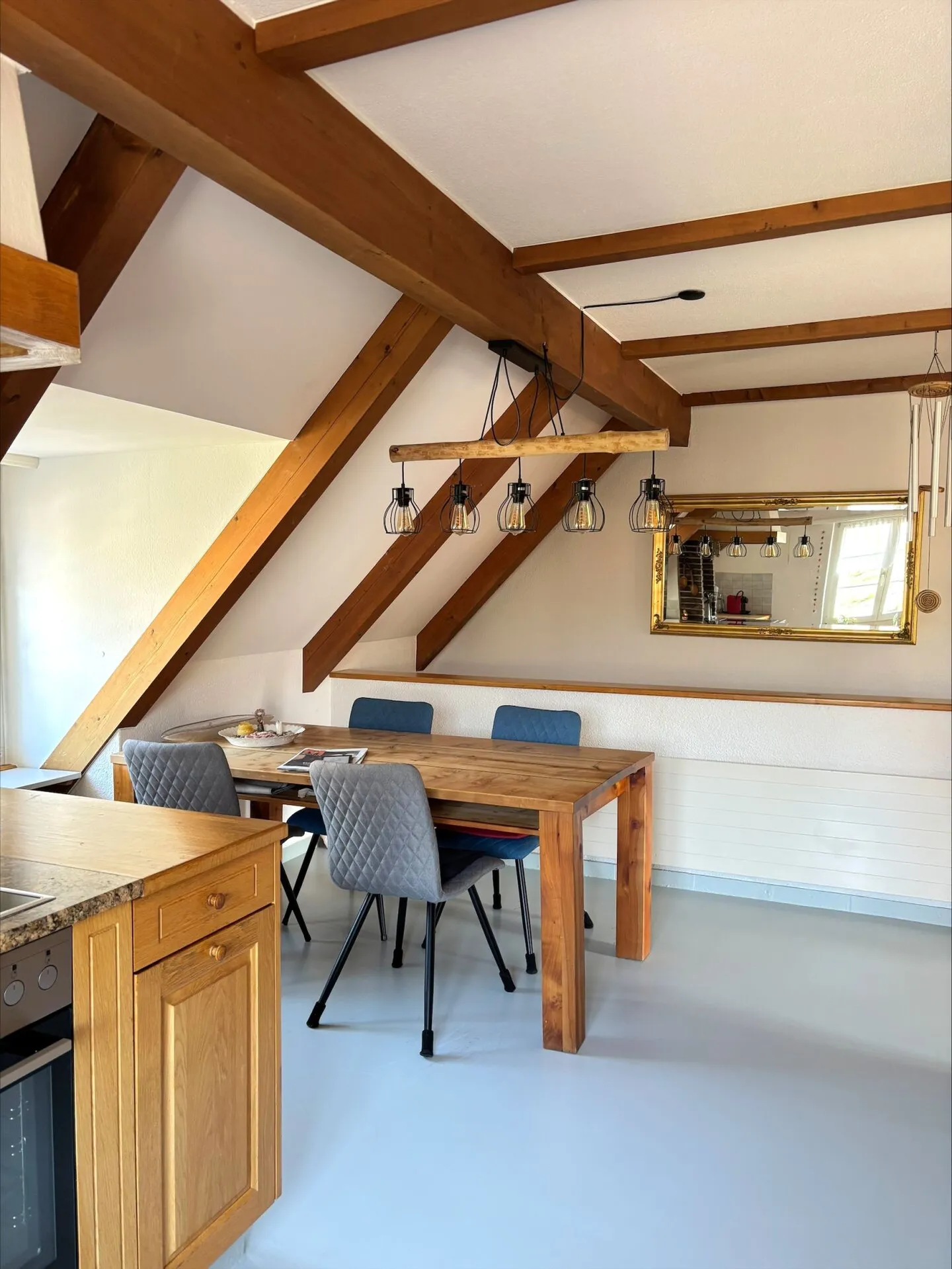 Charmante maisonette de 5,5 pièces à louer - Photo 2 sur 10