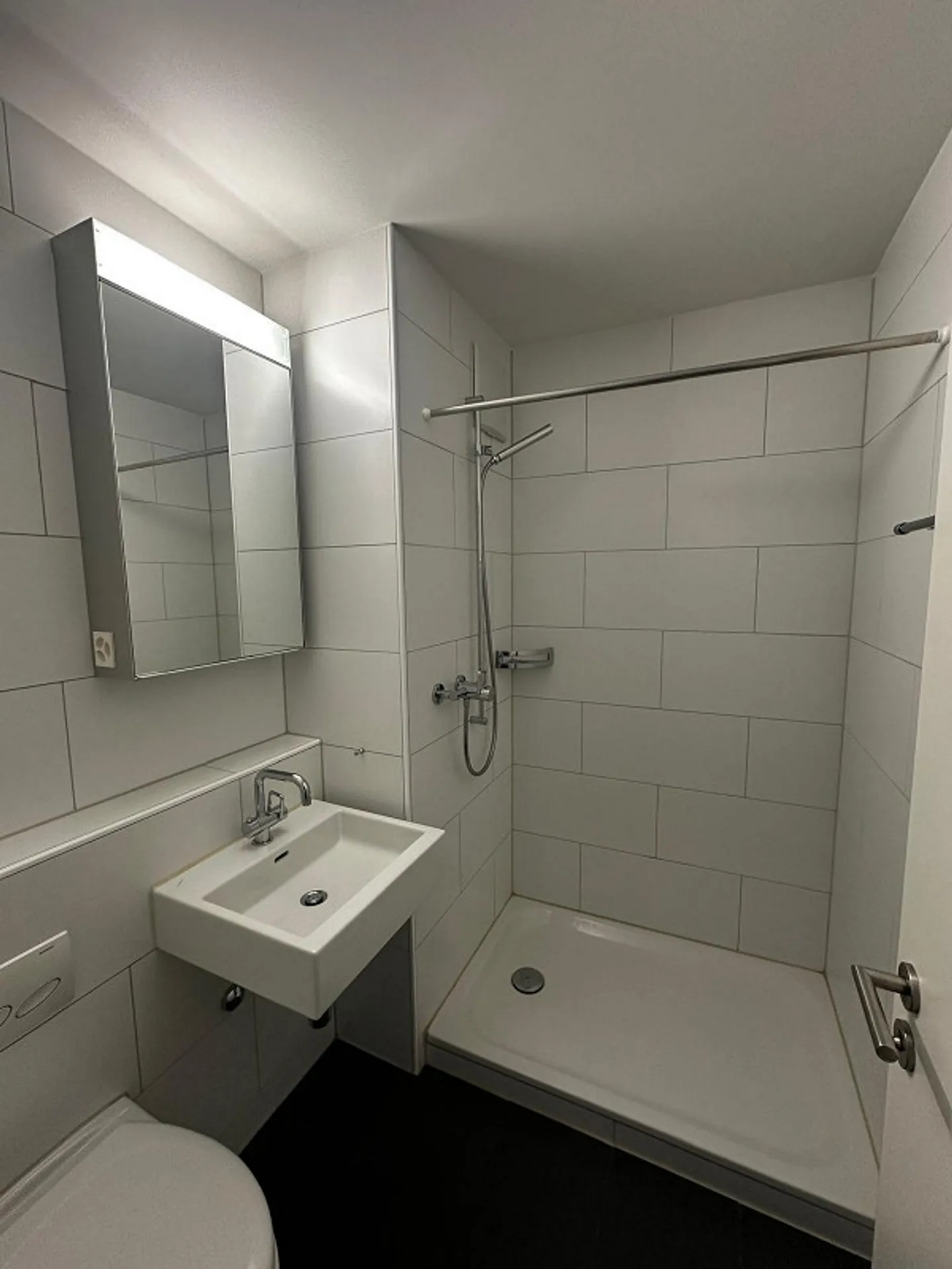1.5-room apartment in good condition with optimal transport connections. - Photo 3 of 6