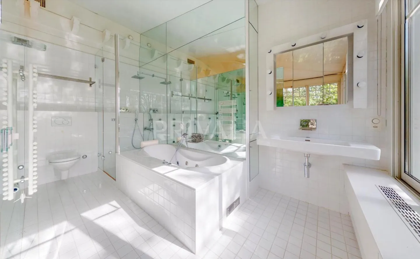 Charming family villa in the heart of the village of Vandoeuvres - Photo 10 of 13