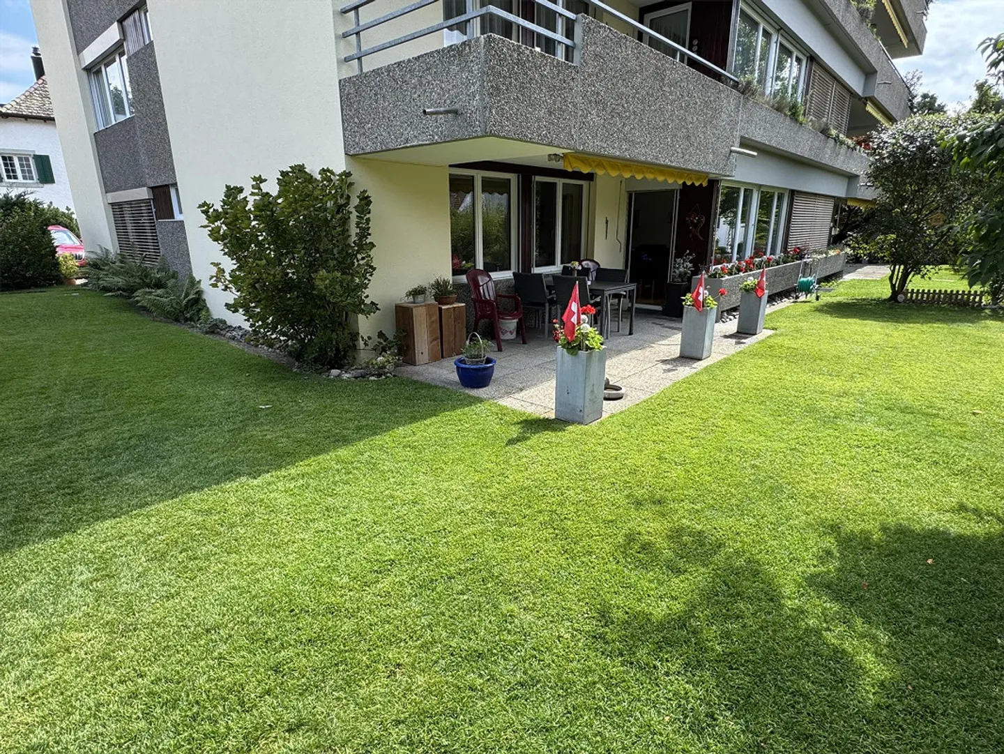 Belle appartement de 3 1/2 pièces (rez-de-chaussée) avec grand jardin - Photo 1 sur 6