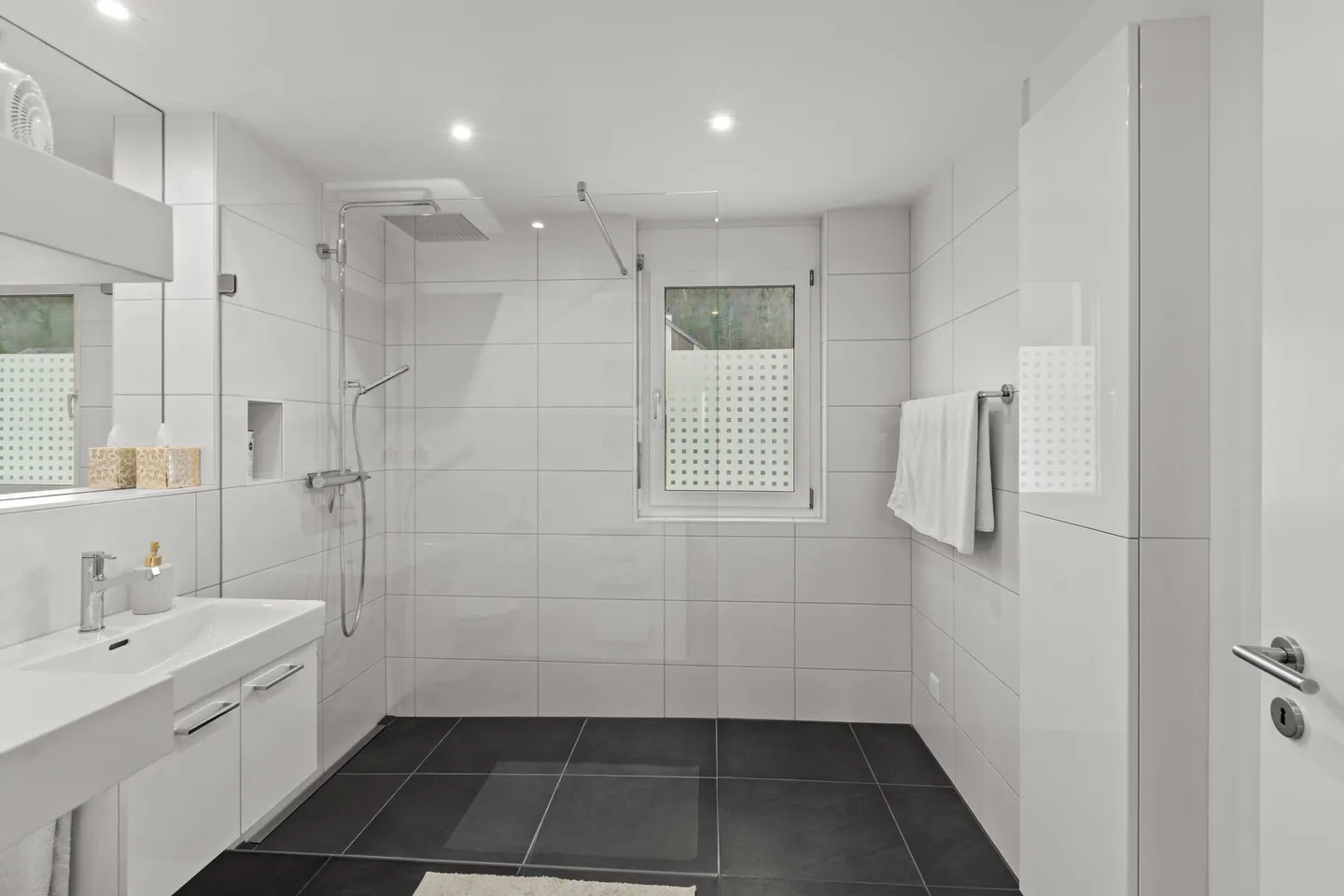 Maison semi-détachée dans un emplacement familial et calme ! - Photo 8 sur 13