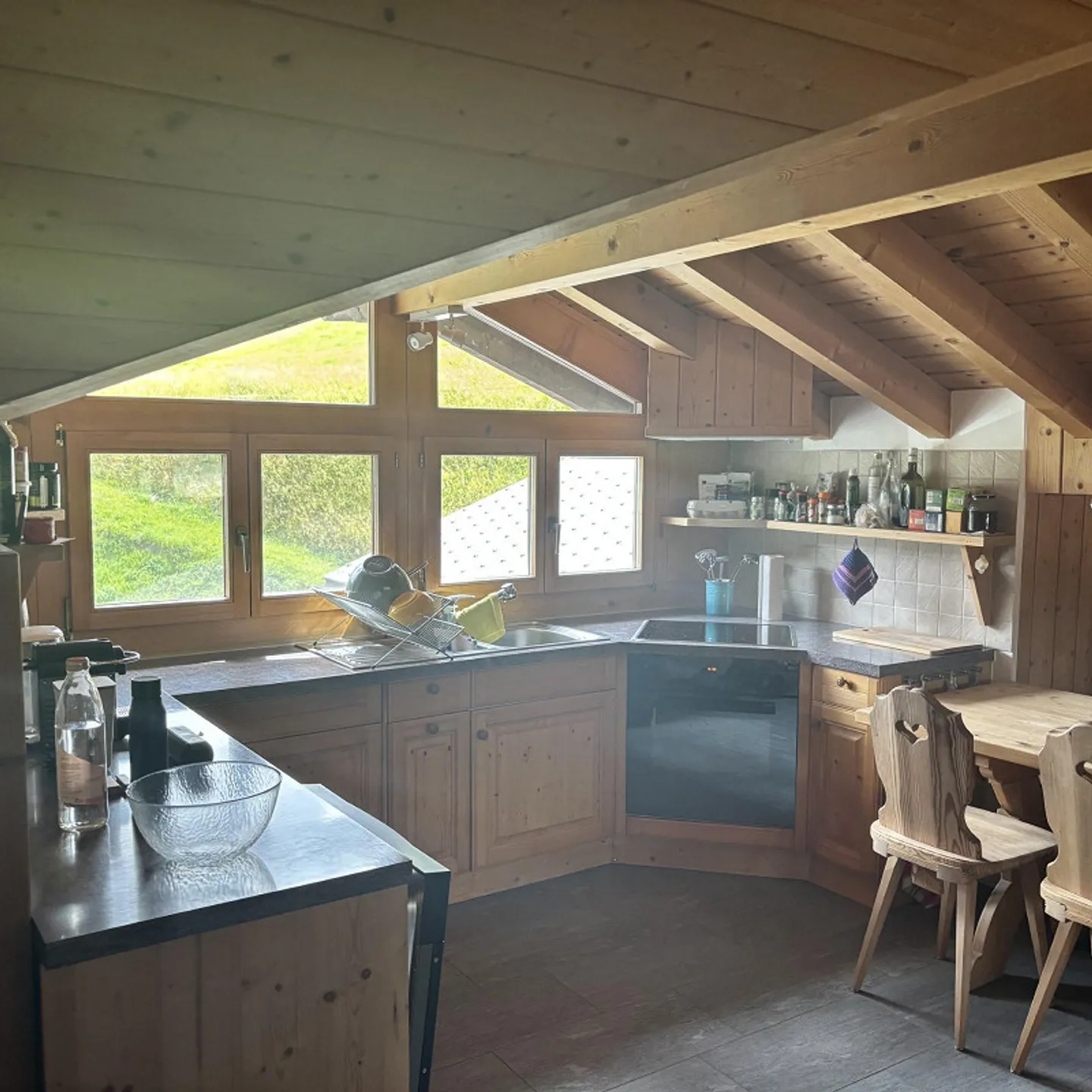 Incantevole appartamento di 2,5 stanze a Davos Frauenkirch - Foto 5 di 8