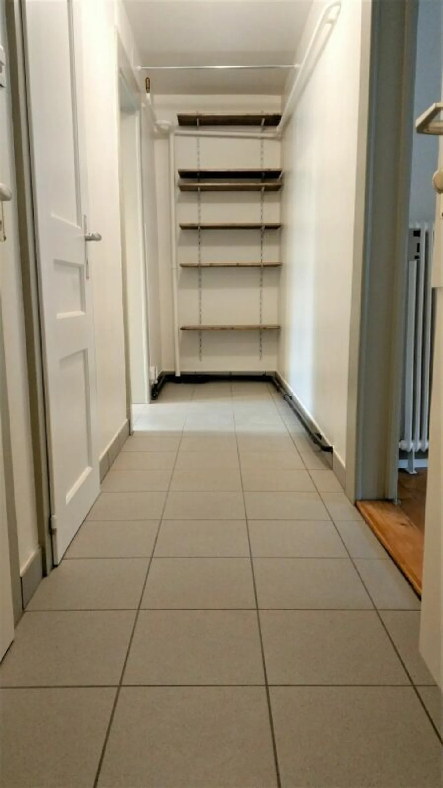 2.5 Room Apartment - Photo 8 of 10