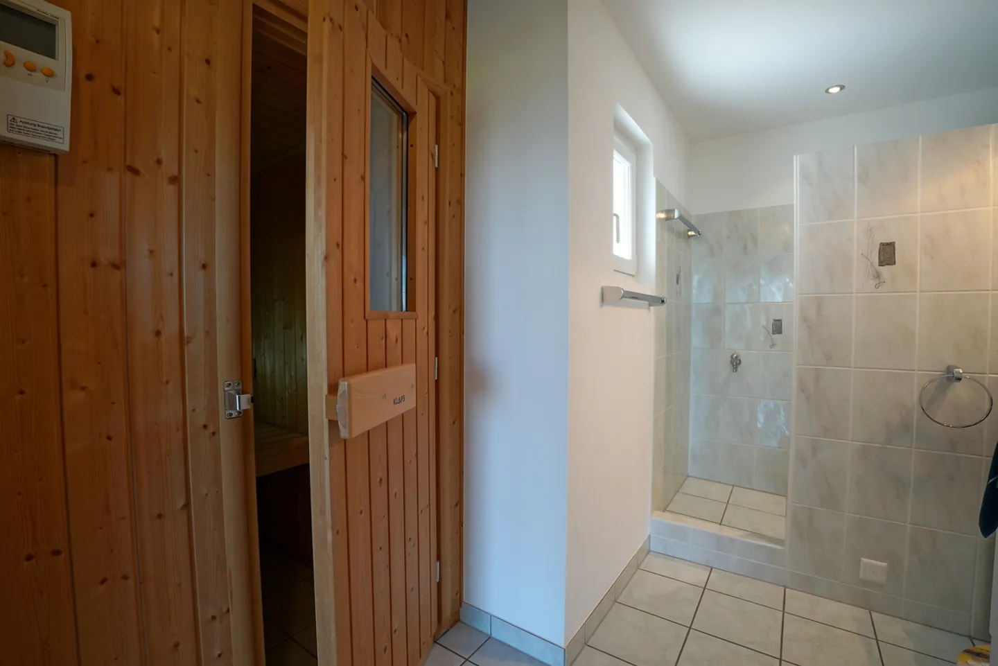 Proprietà eccezionale sulle alture di Monthey, vista sul lago - Foto 11 di 22