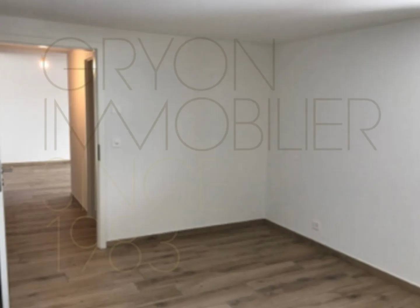 Appartamento di 2,5 locali in affitto - Foto 3 di 9