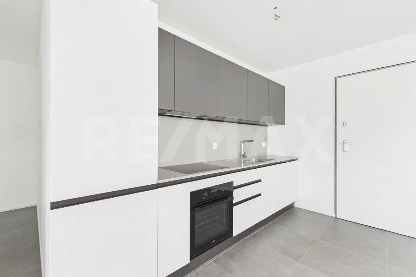 Appartamento moderno nella Residenza Tre Noci - Foto 3 di 13