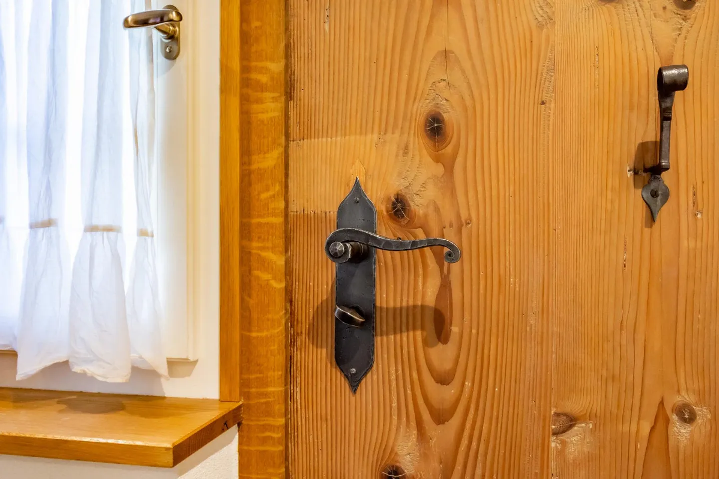 Zentrales Riegelhaus mit Garten - bezaubernd modernisiert - Foto 12 von 32