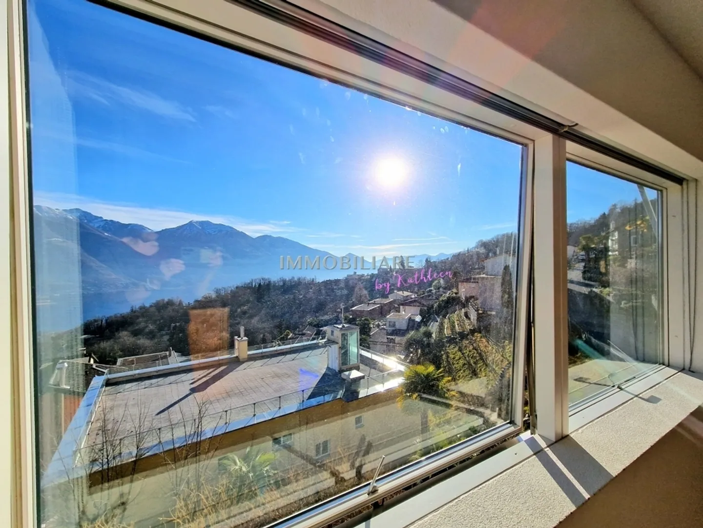 Casa moderna in posizione soleggiata e tranquilla, con camino e piccolo giardino - Foto 13 di 13