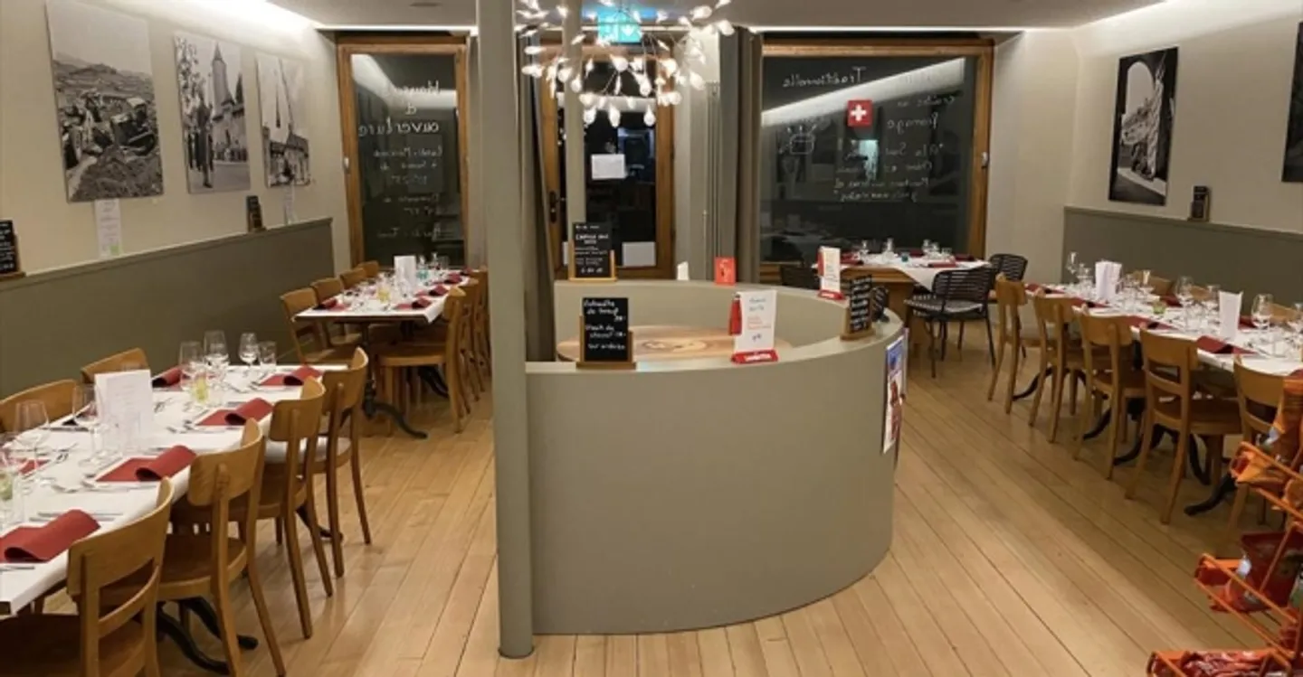 Restaurant 4 Zimmer - Foto 3 von 6