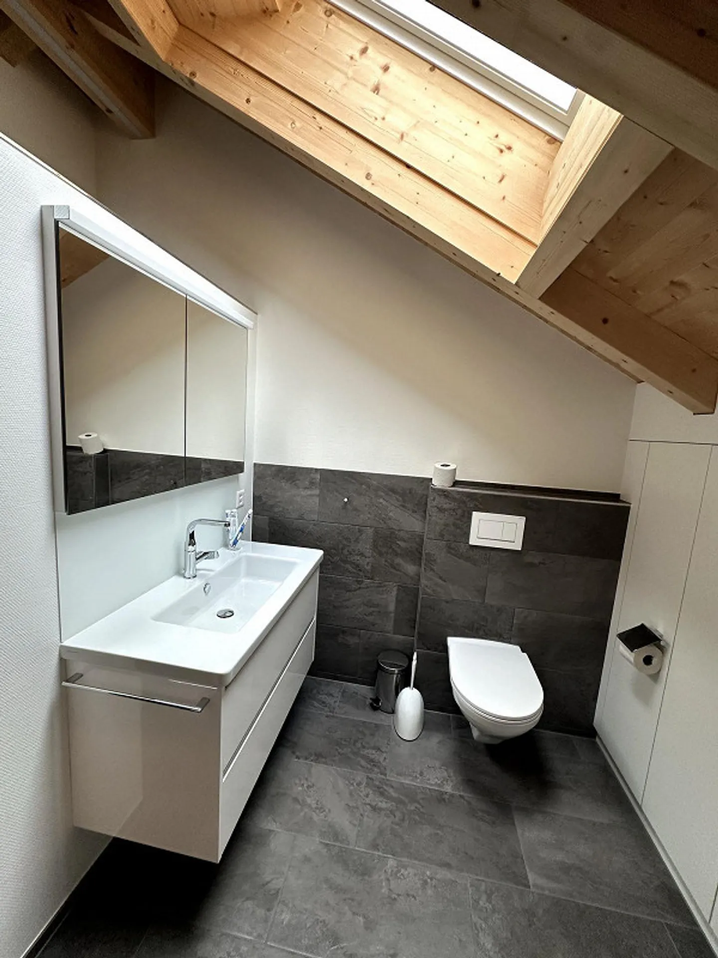 Casa unifamiliare nuova di 4,5 locali con molta tranquillità e privacy - Foto 3 di 26