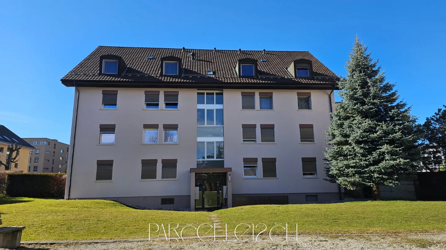 Beautifully renovated 3.5-room apartment - Bright and ideally located - Photo 10 of 11