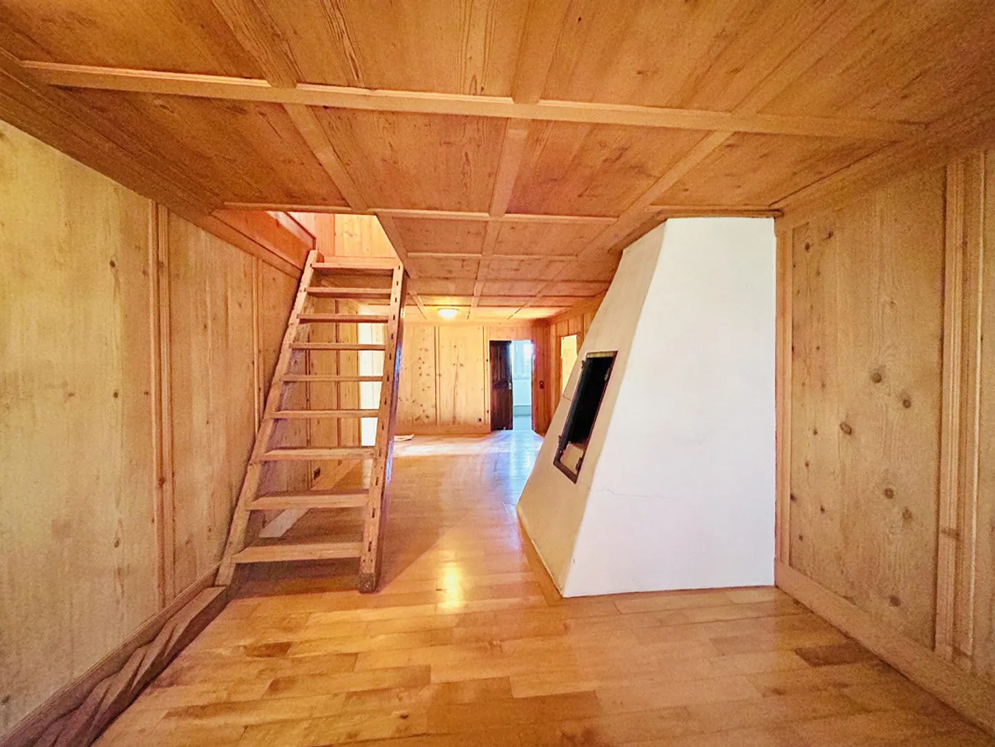 Casa residenziale storica di 6 stanze nella città - Foto 11 di 23