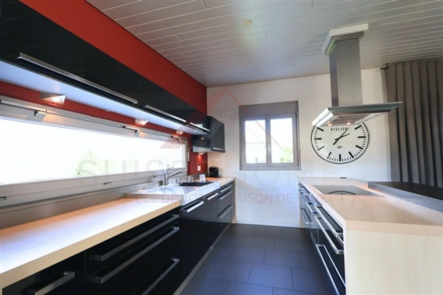 The Art of Living in Bassecourt - Bright Villa with Hot Tub and Horizon Open to the Valley - Photo 7 of 20