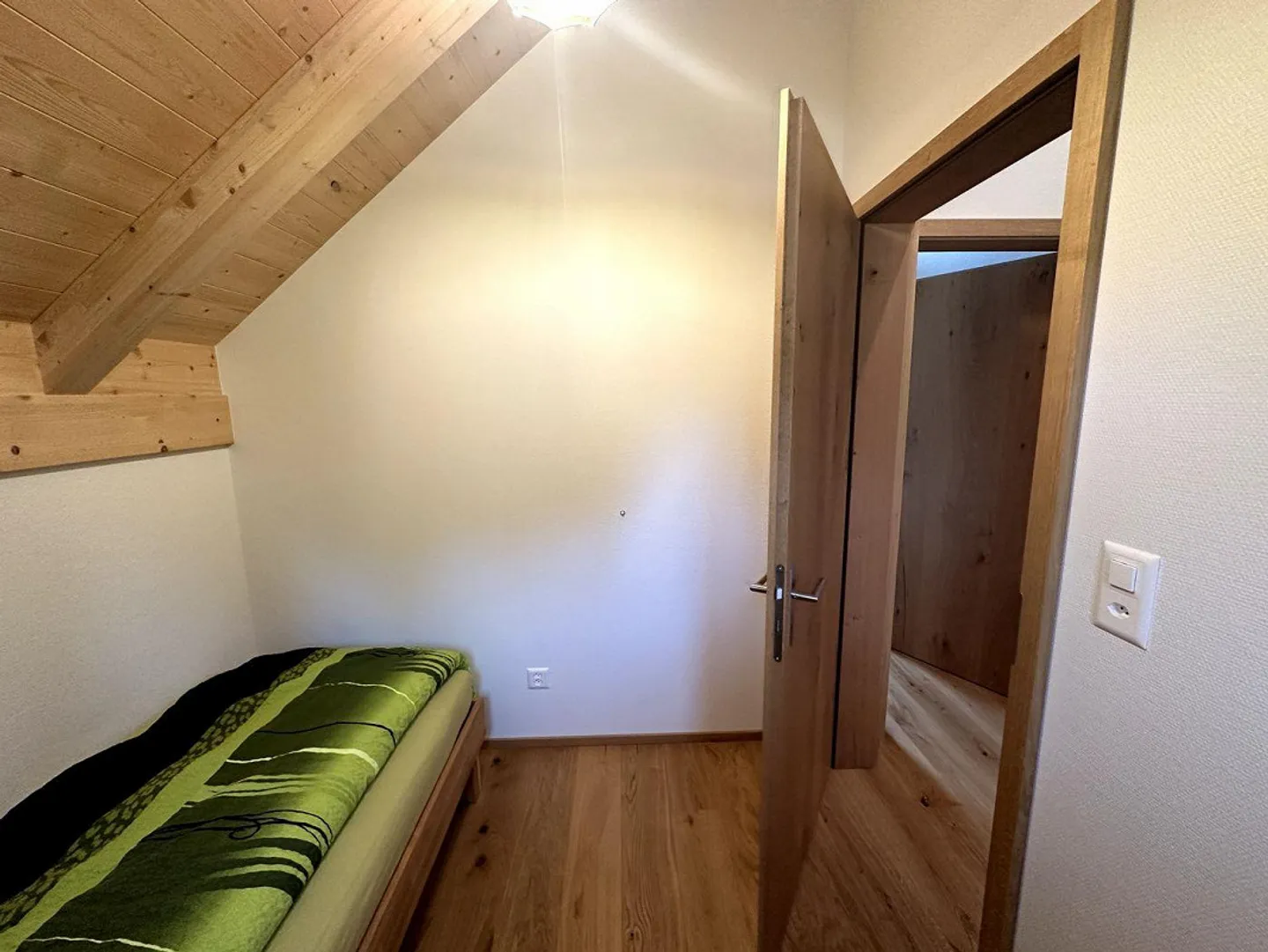 Casa unifamiliare nuova di 4,5 locali con molta tranquillità e privacy - Foto 11 di 26