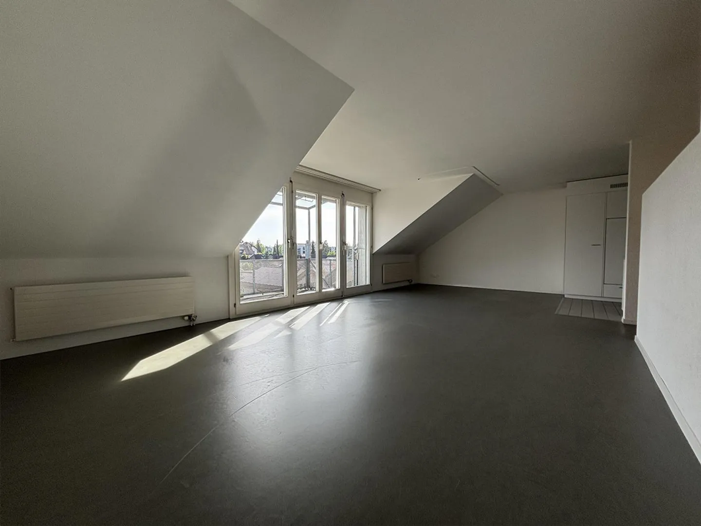 Appartement 1.5 pièces dans un endroit calme - Photo 1 sur 8