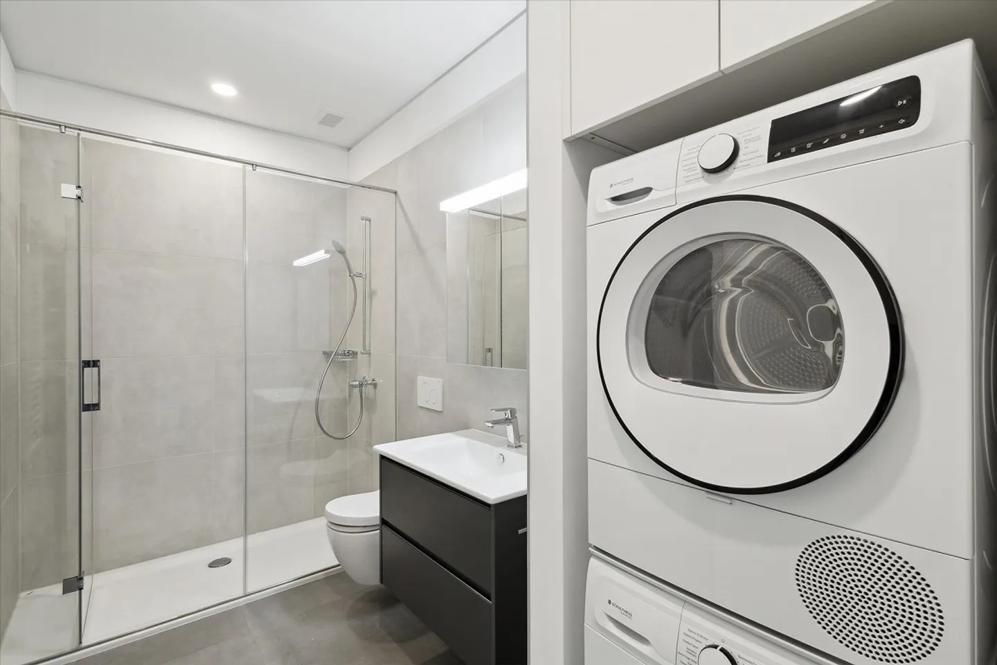 Monolocale moderno in zona centrale - Foto 2 di 4