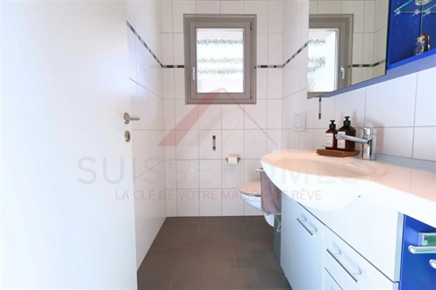 The Art of Living in Bassecourt - Bright Villa with Hot Tub and Horizon Open to the Valley - Photo 16 of 20