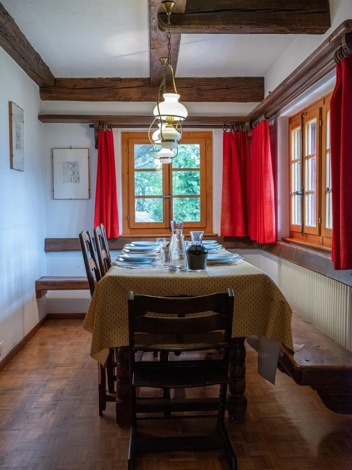 Tourist Location - Spacious Chalet with Spectacular View of the Val d'Anniv - Photo 5 of 13