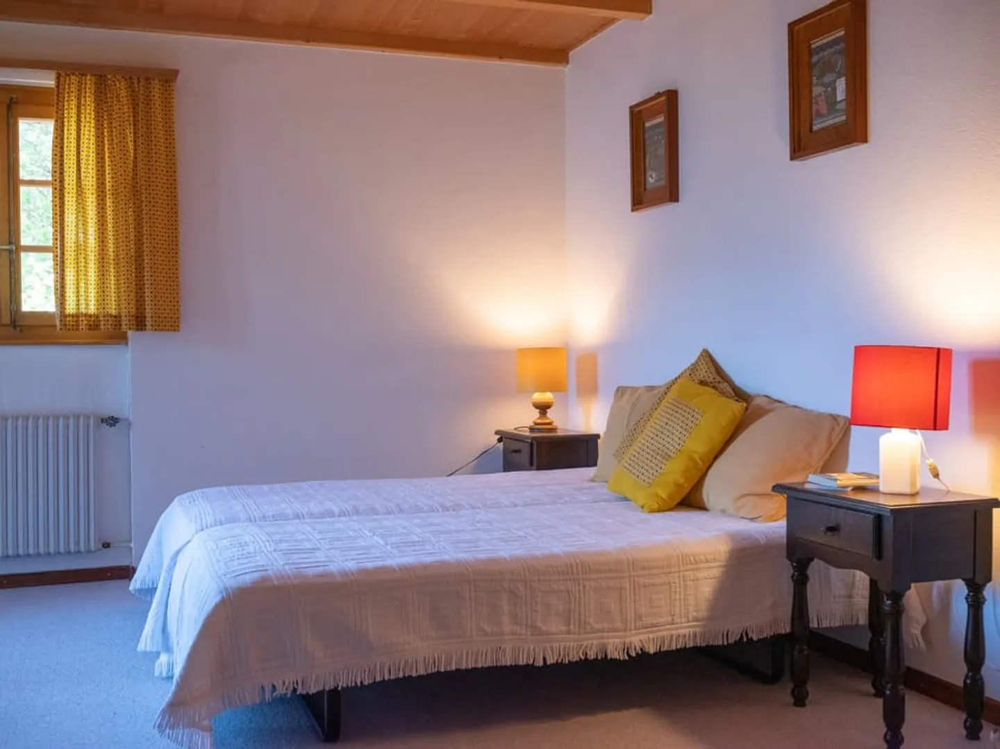 Tourist Location - Spacious Chalet with Spectacular View of the Val d'Anniv - Photo 6 of 13