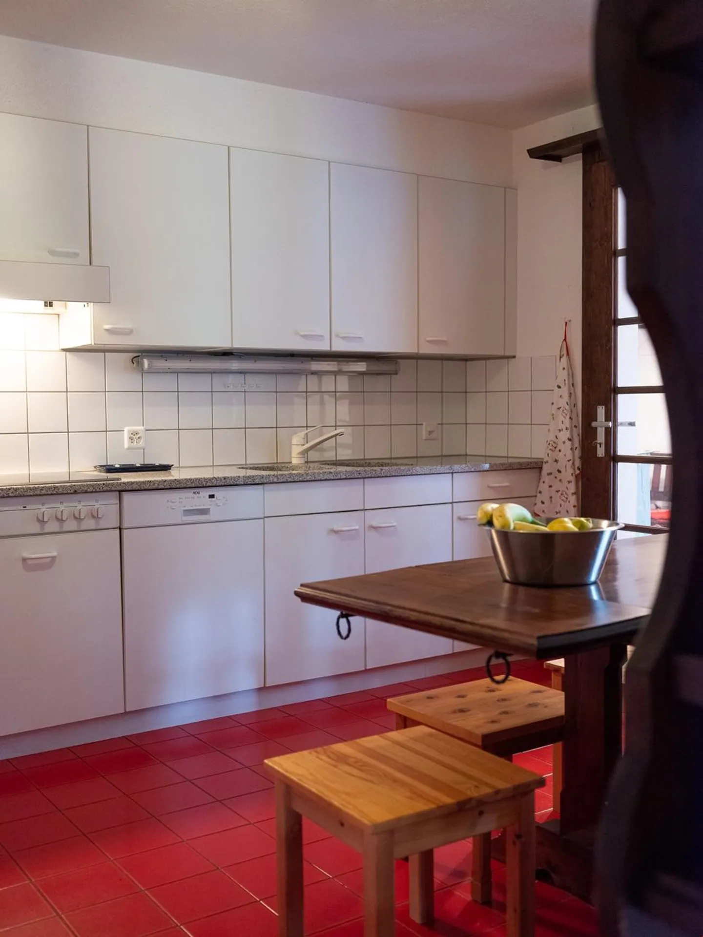 Tourist Location - Spacious Chalet with Spectacular View of the Val d'Anniv - Photo 7 of 13