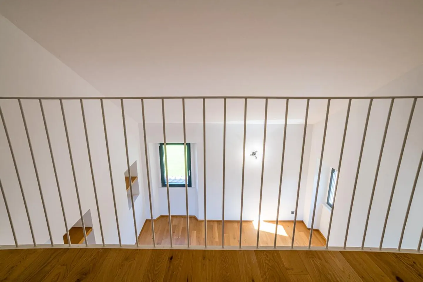 ARASIO / COLLINA D'ORO - 3.5 ZIMMER IN HISTORISCHER WOHNUNG - Foto 9 von 13