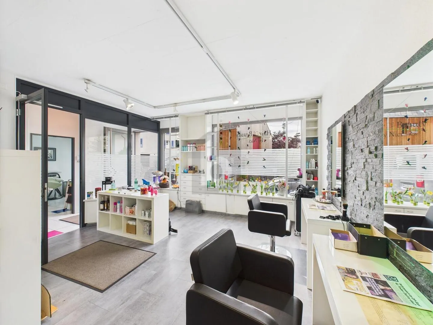 Geräumiges Büro in Jonschwil - Foto 2 von 5