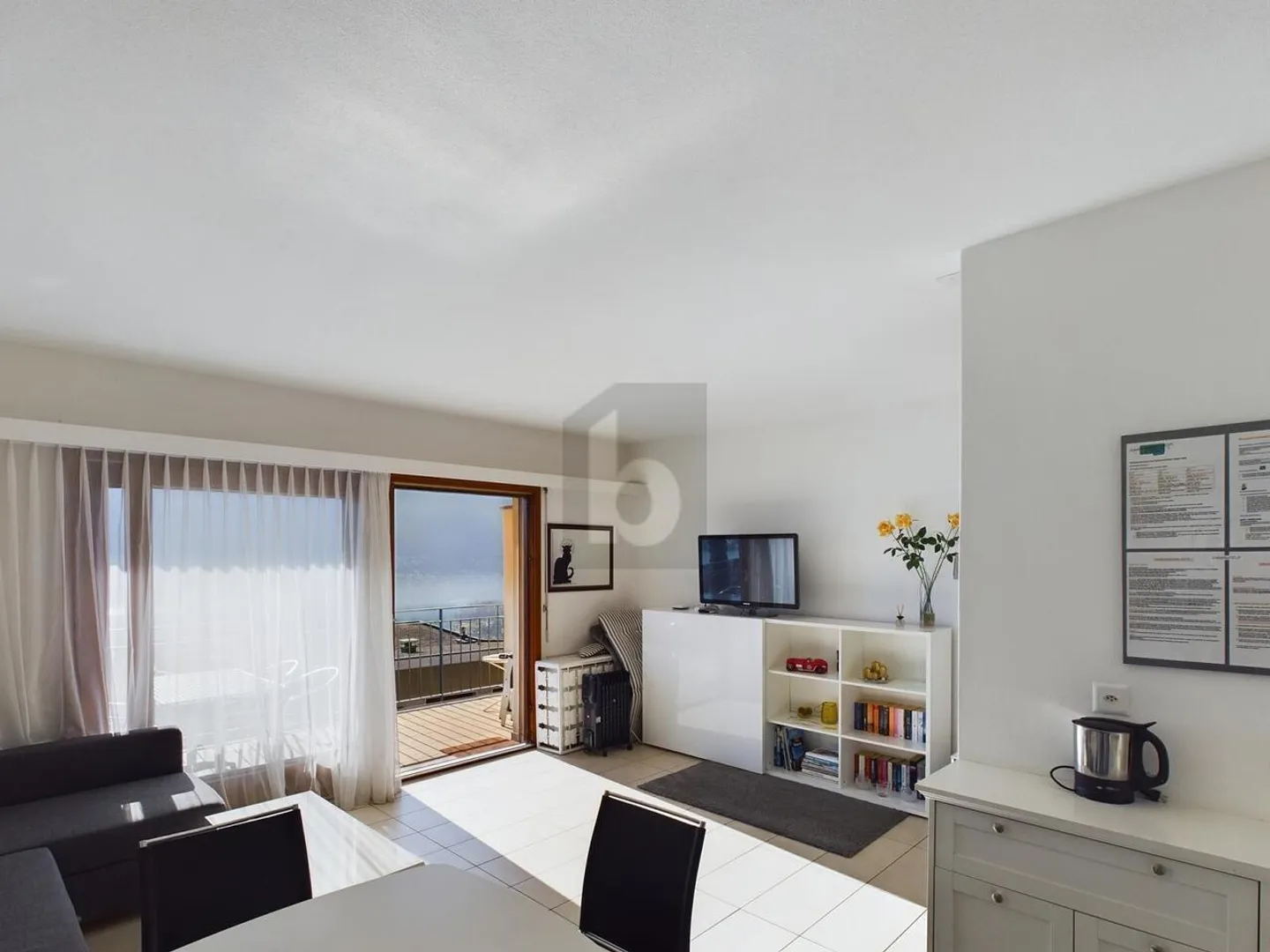 Charming Apartment with Stunning Lake View and Pool - Photo 1 of 6