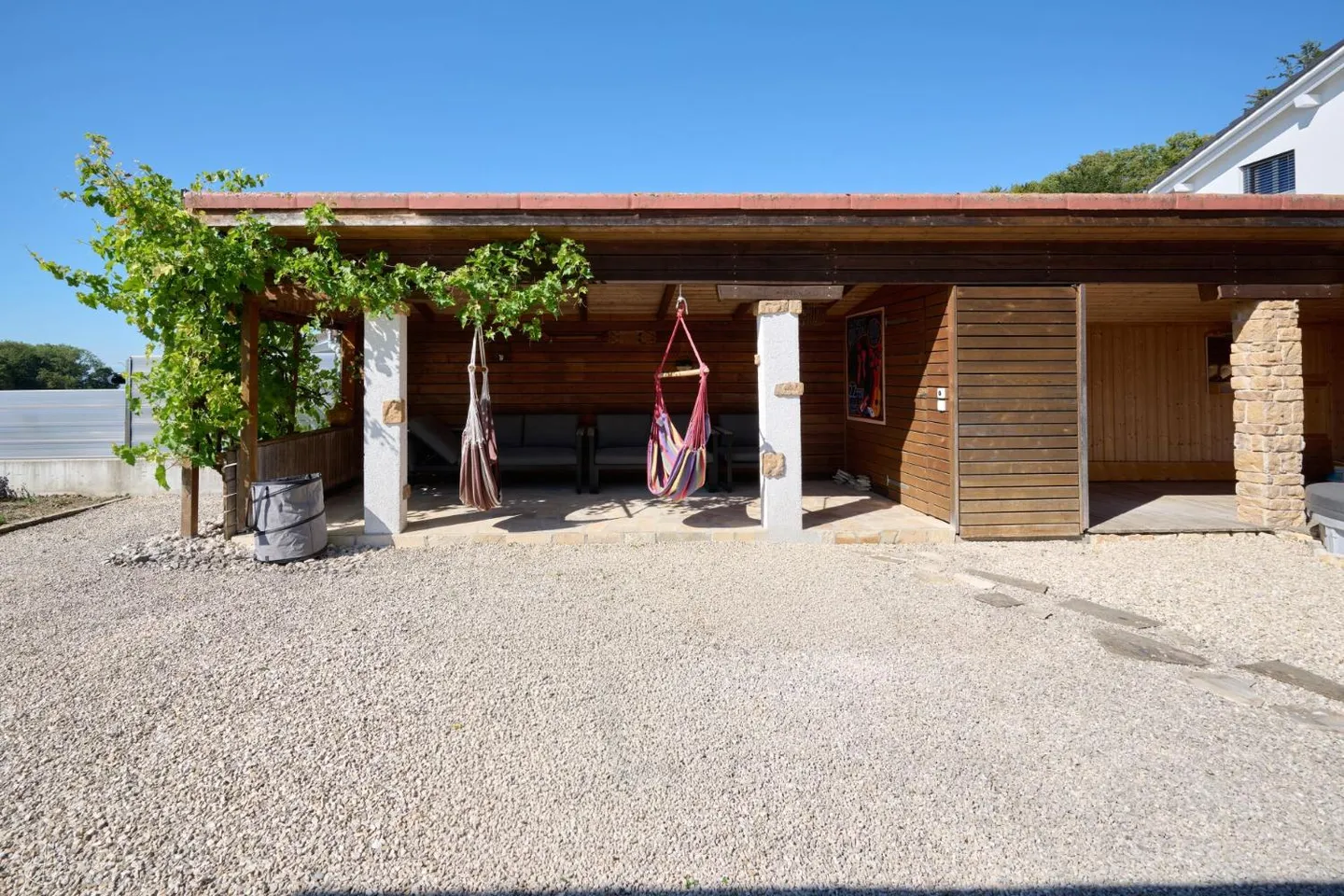 6.5 Room House - Photo 10 of 13