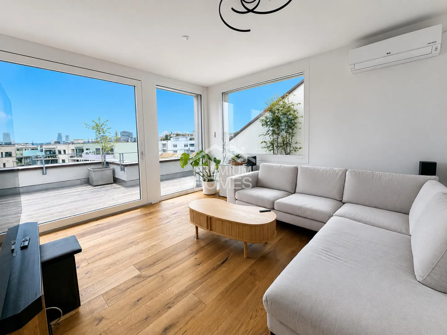 Appartement moderne avec terrasse - Photo 1 sur 7