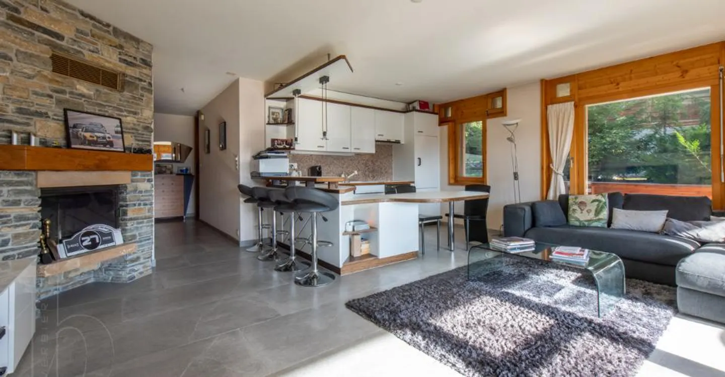 Zu verkaufen, Wohnung, 1936 Verbier, Ref 4-Zimmer-Wohnung im Zentrum - Foto 1 von 12