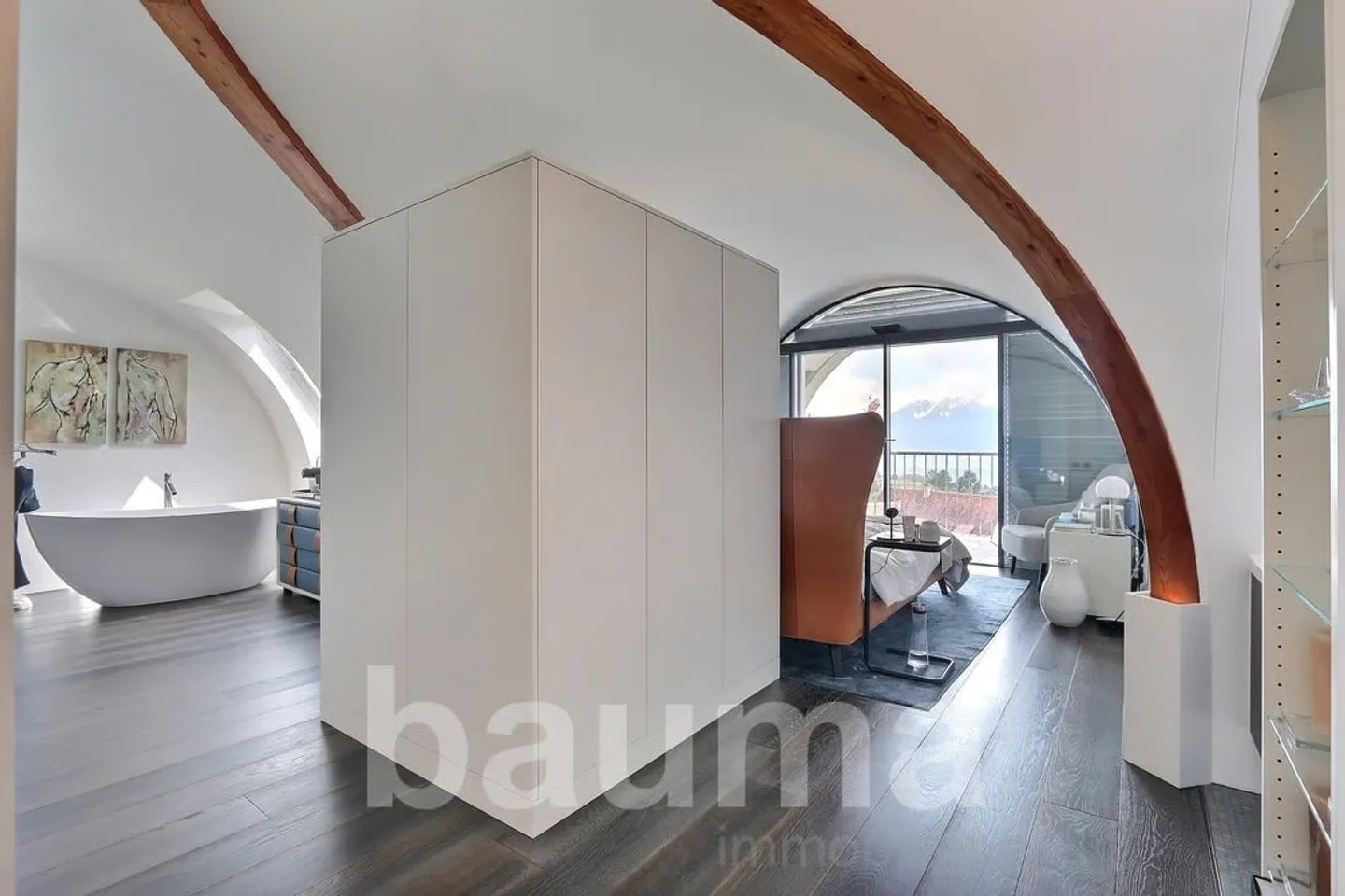 Appartement en combles avec 4 chambres à coucher et vue panoramique - Photo 10 of 13