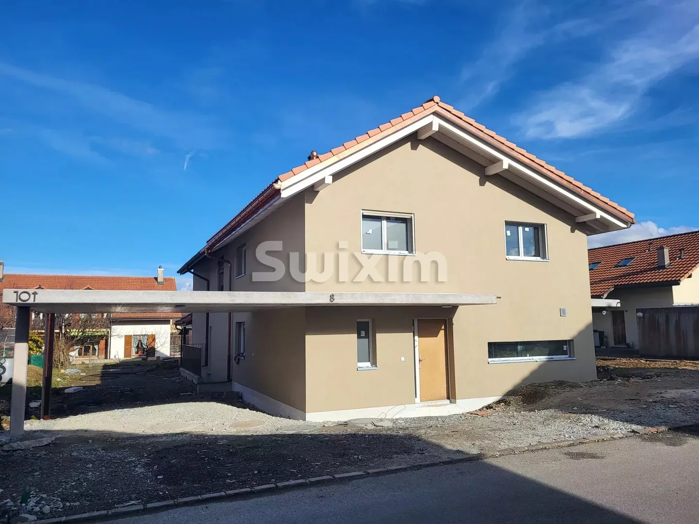 Villa semi-détachée moderne - Photo 1 sur 3