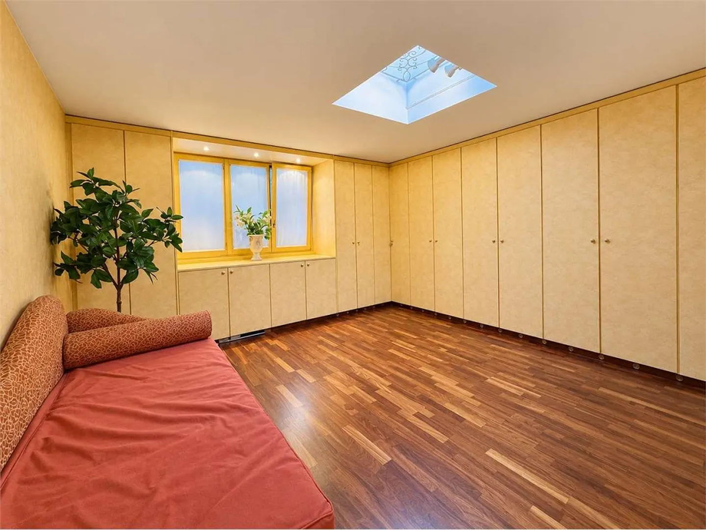 Wohnung mit Seeblick und Garten - Foto 9 von 13
