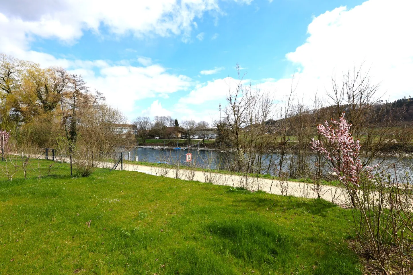 Appartement de jardin 4.5 avec vue sur l'Aare - Photo 12 sur 15