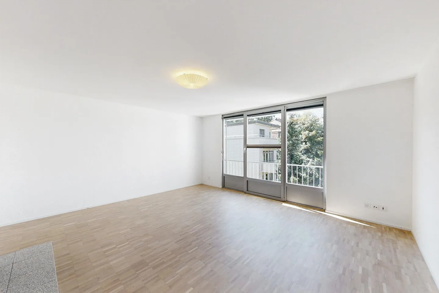 Appartamento in città affascinante - Foto 3 di 9