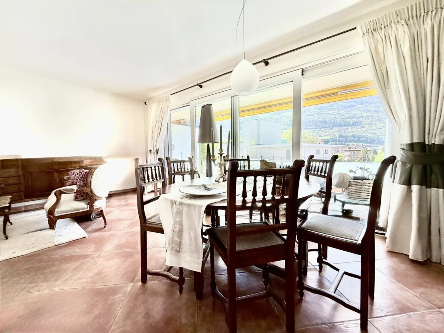 Magnifico appartamento di 3½ locali nel cuore di Sion - Foto 2 di 5