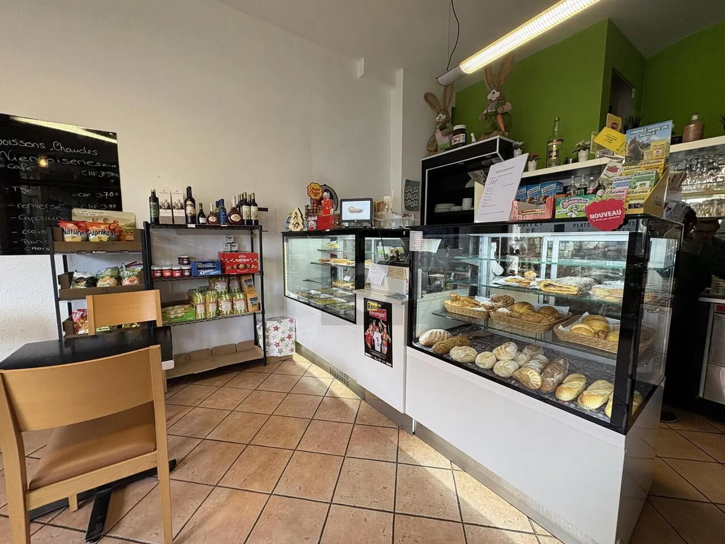 Charming Tea-Room in Bernex - Photo 3 of 6