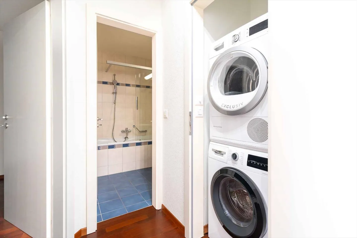 Wunderschöne 3,5 Zimmer mit großem Balkon - Foto 7 von 12