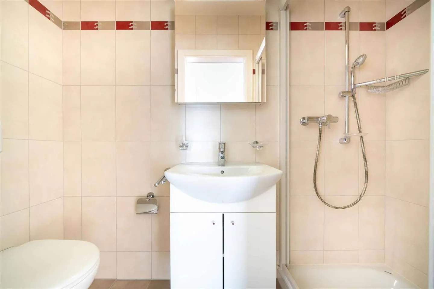 Wunderschöne 3,5 Zimmer mit großem Balkon - Foto 10 von 12